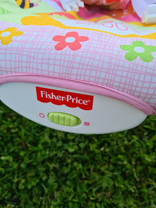 Fisher Price кресло-качалка с вибрацией/музыкой (1 фото из 2)