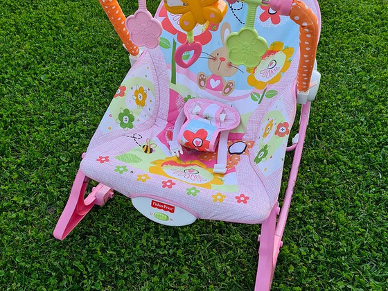 Fisher Price lamamistool vibratsioon /muusika