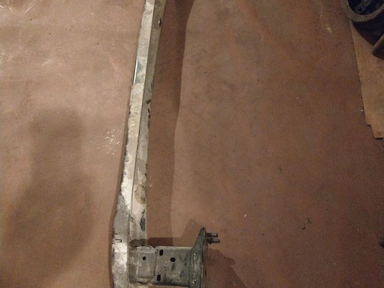 Stanges paiknev turvatala,tagumine,MB-le 212kere