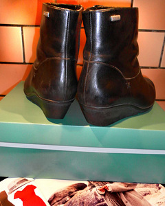 Clarks täistalaga mustad täisnahast poolsaapad, s.39 1/2-UK6 (7 foto / 9)