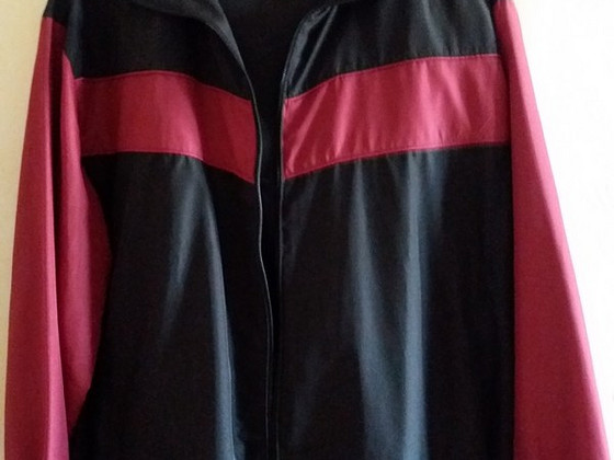 Uus spordikostüüm, 50-52