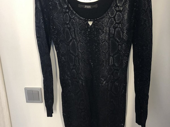Платье Guess