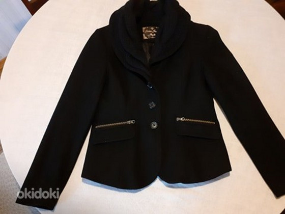 Женский жакет Guess