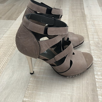 Sandaalid Marc Cain originaal