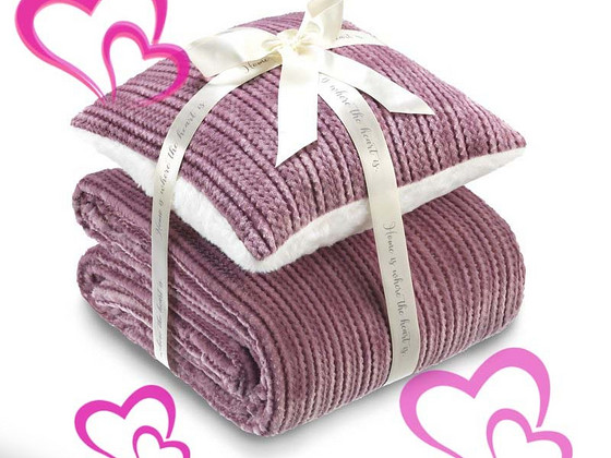 Dormeo Warm Hug роза комплект: плед 130x90 +2 подушки, новый