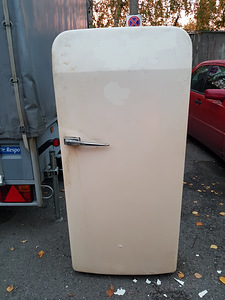 Külmkapp ZIL 1962 (1 foto / 10)