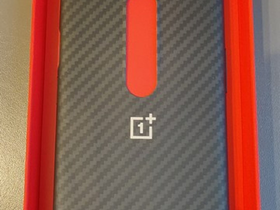 Оригинальный чехол OnePlus 8 Karbon Bumper