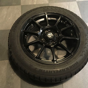 MINI Cooper литые диски Sparco и шип. шины Nokian (1 фото из 5)