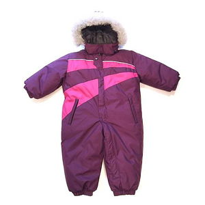 Новые зимние комбинезоны (2 фото из 10)
