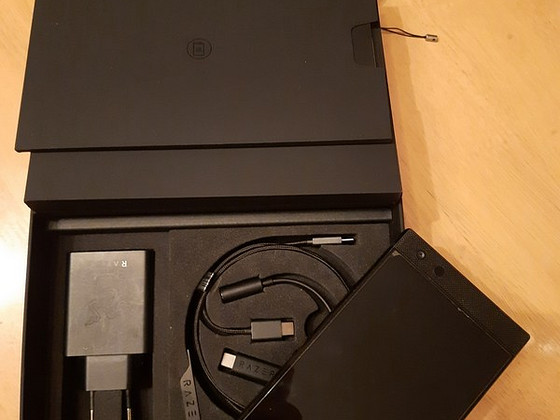 Razer Phone 2