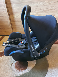 Turvahäll Maxi Cosi 0-13kg (1 foto / 2)