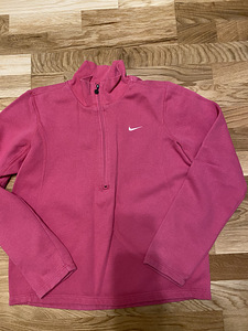 Nike naiste spordifliis (1 foto / 2)