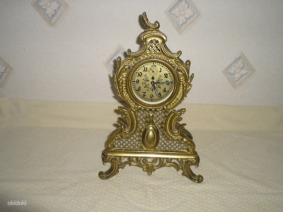 Каминные часы