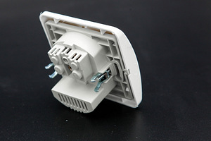 Розетка с USB (2 фото из 2)