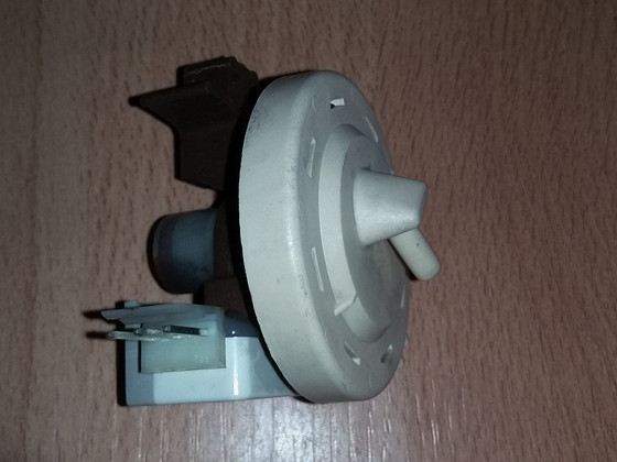 Samsung pesumasina pressostaat DC96-01703A