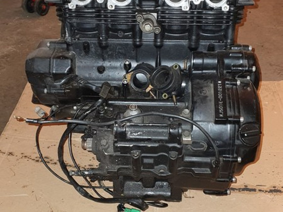 Двигатель Yamaha FZS 600