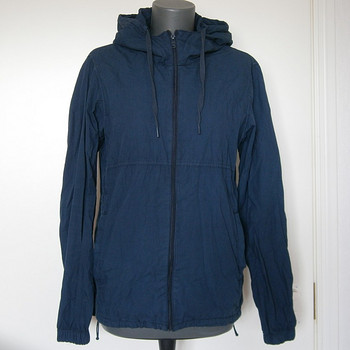 Pull & Bear tuuletõke, suurus S