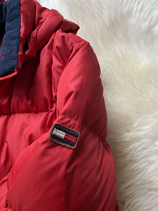 Tommy Hilfiger пуховик для мальчика, размер 164 (5 фото из 5)