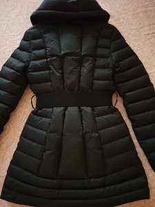 Женская удлиненная куртка GUESS (2 фото из 6)