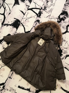 Зимняя куртка для девочек Zara, размер 110 (2 фото из 4)