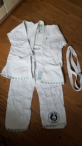 Kimono / Gi BJJ-le (Brasiilia Jiu-Jitsu) (1 foto / 3)