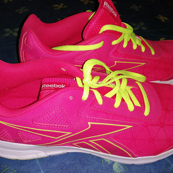 Reebok uus suuruseta tossud 42