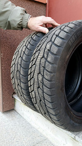 185/55R15 (3 фото из 3)