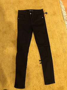 Новые джинсы Zara (2 фото из 3)
