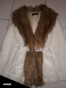 Новое милое пальто (2 фото из 3)