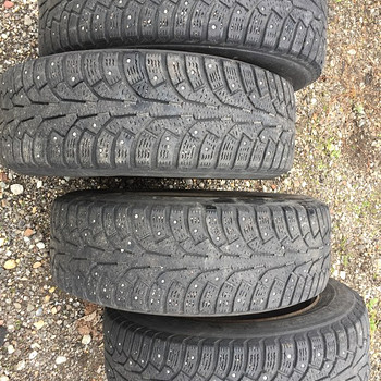Naastrehvid Nokian 15/195/65 (4tk)
