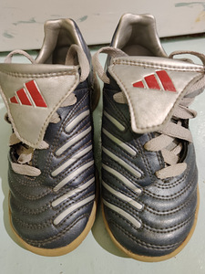 Adidas футбольные бутсы для зала, 27 (2 фото из 3)