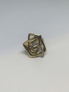 Kuld sõrmus brilliantidega 750 proov (№635) (1 foto / 3)