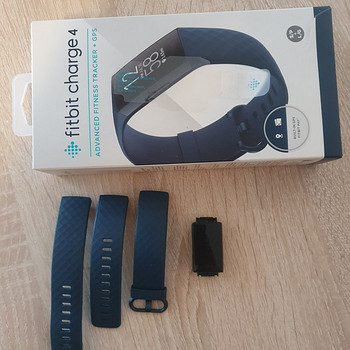 Fitbit Charge