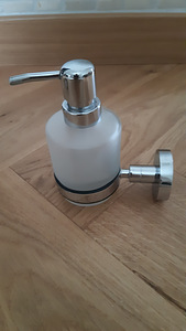 Kosmose kroomiseeria, Haceka, Holland (2 foto / 6)