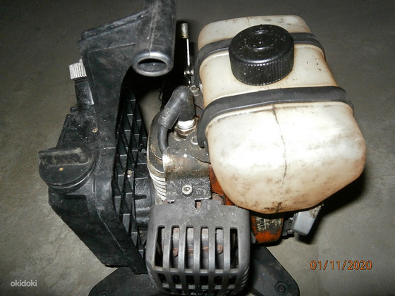 Aia bensiini veepump