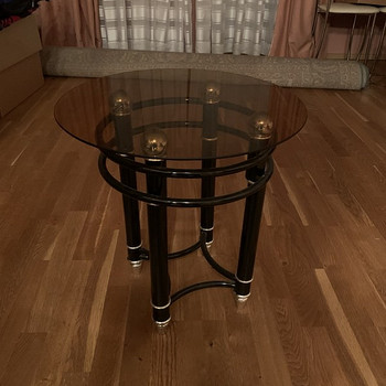 Стол чёрный декор 48cm *52cm