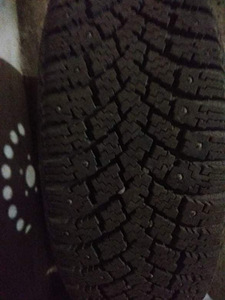 Зимняя резина Nokian Hakkapelita 195/60 R15 (1 фото из 3)