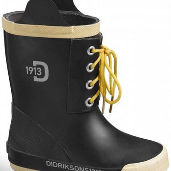 Uued didriksons kummikud nr 32