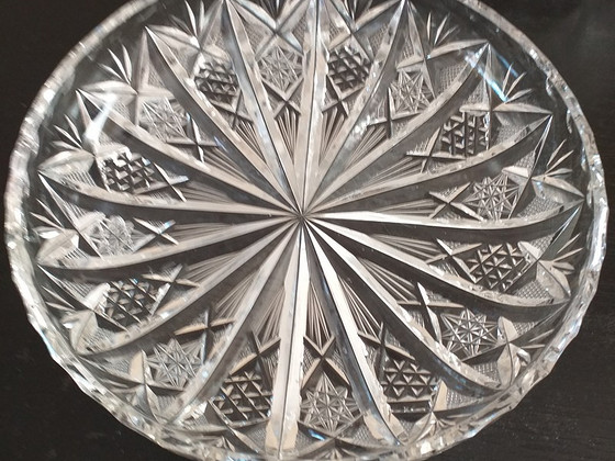 14 cm läbimõõduga kristallialused.
