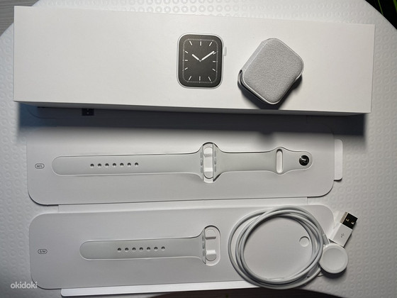 Apple Watch series 5, 44 mm