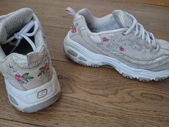 Skechers nr 37