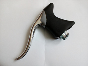 Новая ручка тормоза Shimano (1 фото из 2)