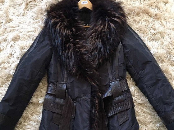 Женская зимняя куртка
