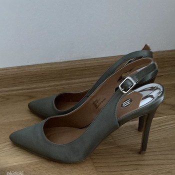 Красивые туфли River Island, более светлый оттенок хаки