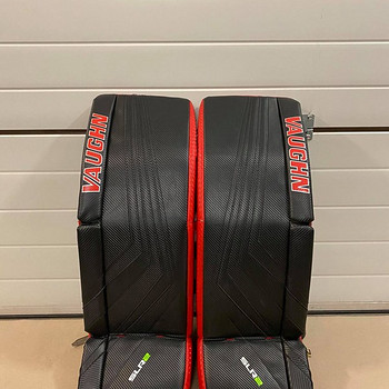 Jäähoki väravavahi põlvekaitsmed Vaughn SLR2 pro carbon 34+2