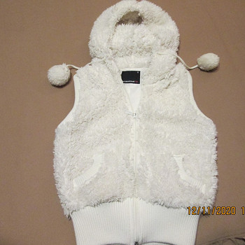 Vest voodriga, suurus S