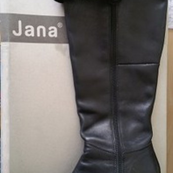 39 Jana ülepõlvesaapad