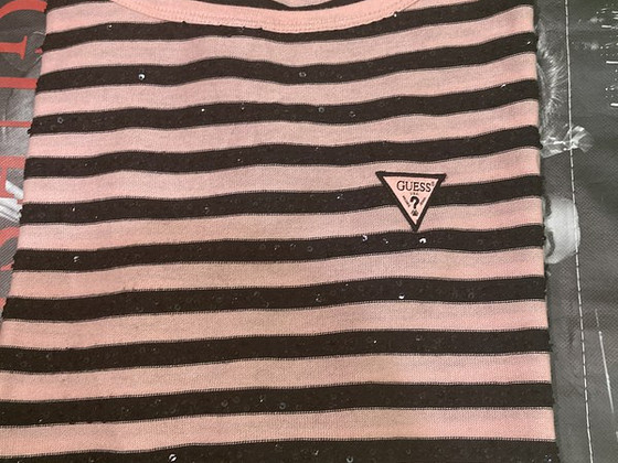 Uus t-sark Guess