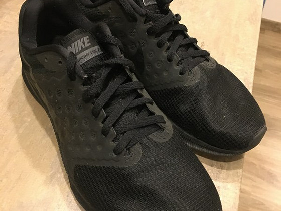 Nike кроссовки
