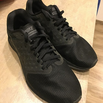 Nike tossud